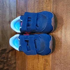 Saucony toddler sneakers